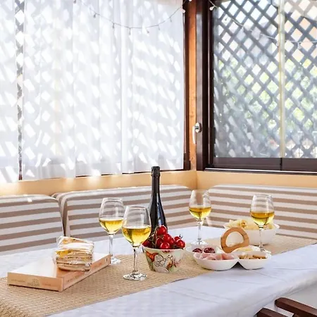 Apartamento Marina - Near Airport With Swimmingpool *